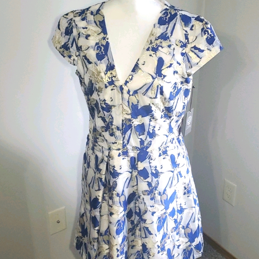 Women's dress